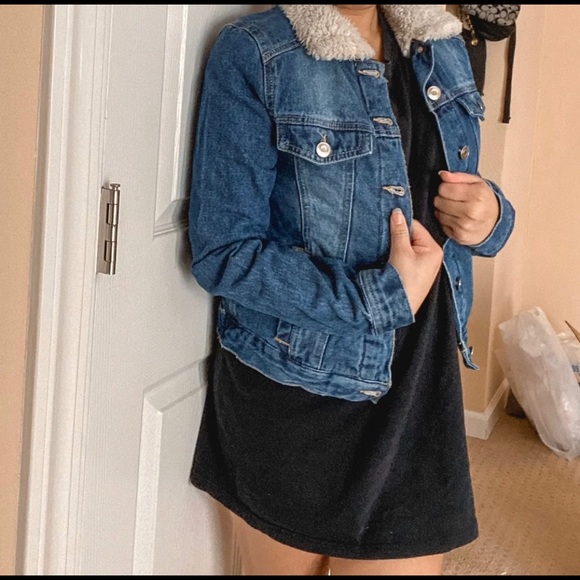 Sherpa Collared Jean Jacket - Picture 4 of 4